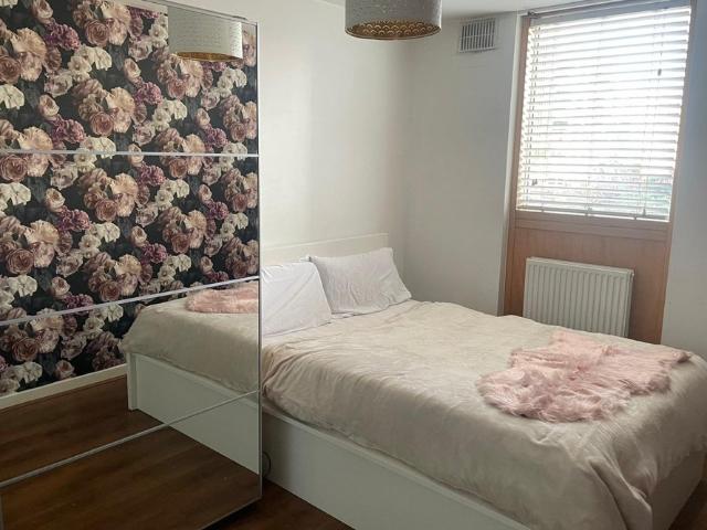 Apartment for rent in Camberwell, Greater London