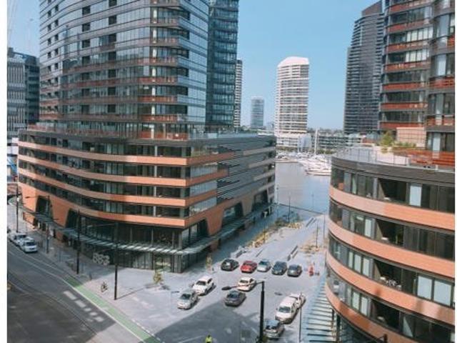 Apartment for rent in Victoria Harbour, Melbourne