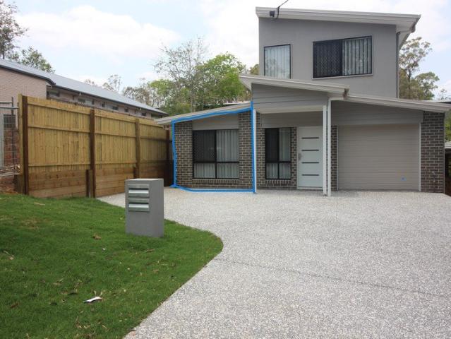 Duplex for rent in Everton Hills, Greater Brisbane
