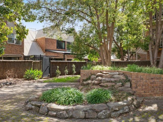 Townhouse for sale in Horseshoe Creek, South Australia