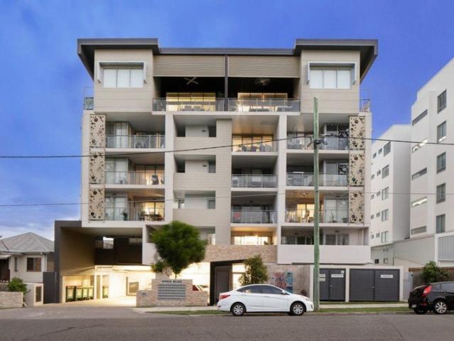 Apartment for rent in Toombul, Queensland