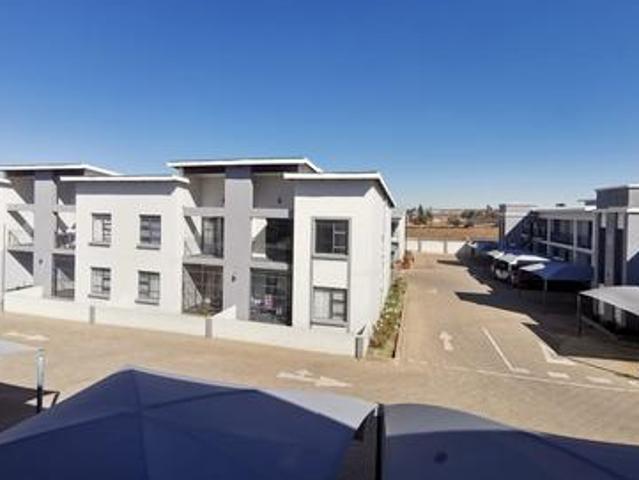 Apartment for sale in Roodepoort, Gauteng