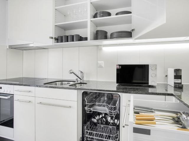 Apartment mieten in Einigen, Zürich