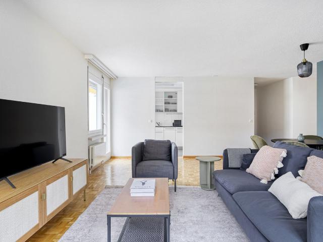 Apartment mieten in Einigen, Zürich