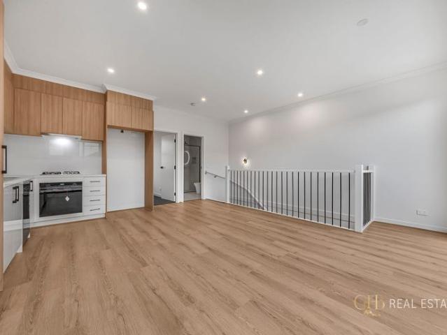 Townhouse for rent in Camerons Creek, Victoria