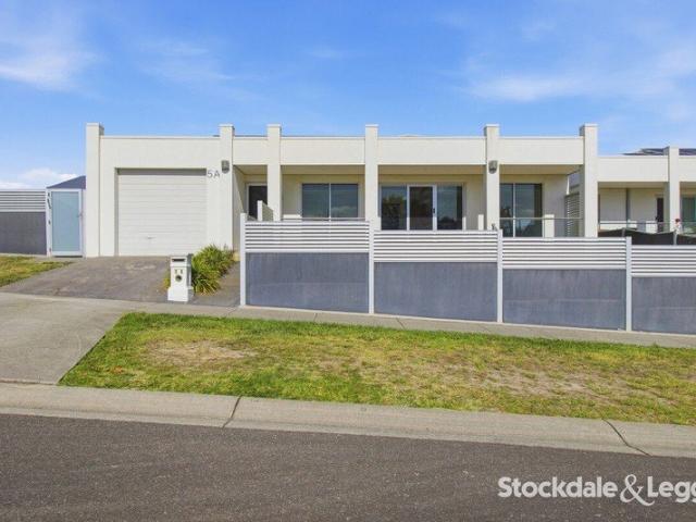 Townhouse for rent in Traralgon, Victoria