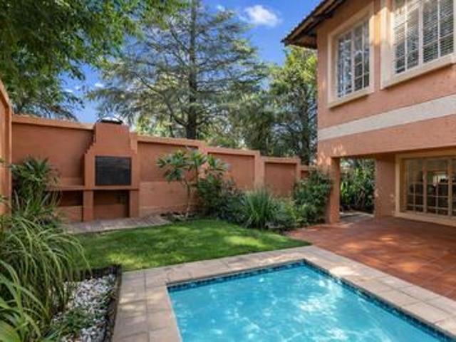 House for sale in Waterkloof, Gauteng