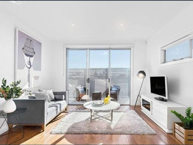 Townhouse for rent in Camerons Creek, Victoria