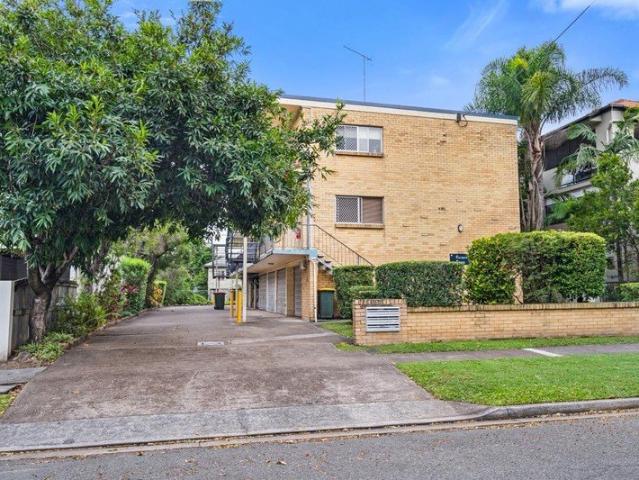 Apartment for rent in Toombul, Queensland