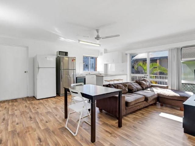 Apartment for rent in Cairns North, Cairns