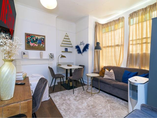 Apartment for rent in Greater London