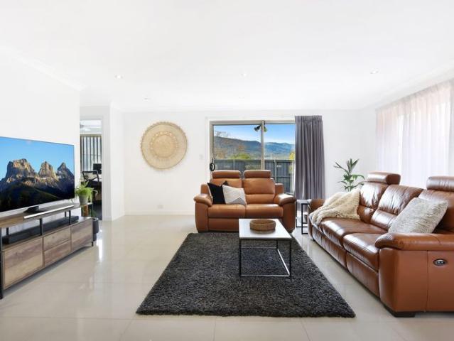House for rent in Wollongong West, New South Wales