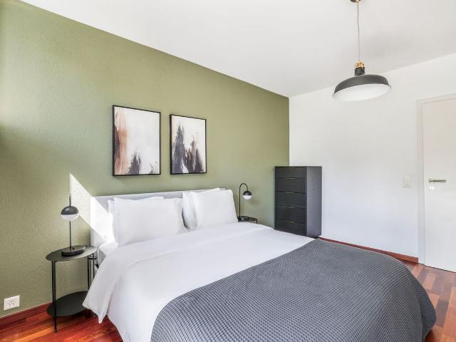 Apartment mieten in Einigen, Zürich