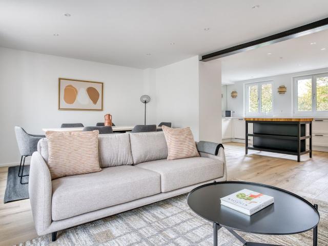 Apartment mieten in Einigen, Zürich