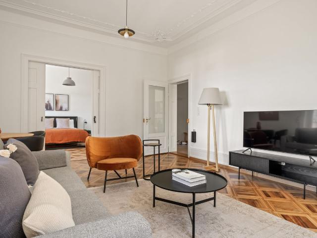 Apartment mieten in Einigen, Zürich