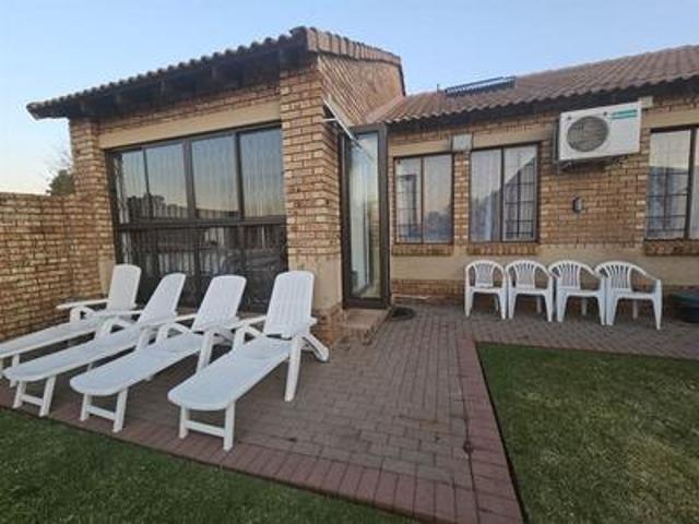 Townhouse for sale in Centurion