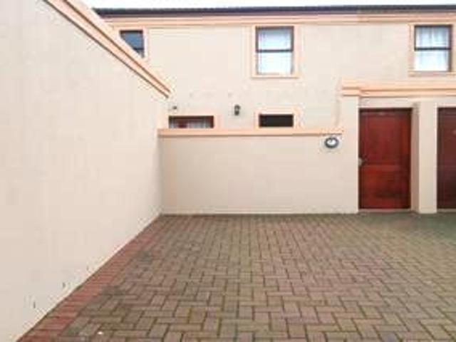 House for sale in Cape Town, Western Cape