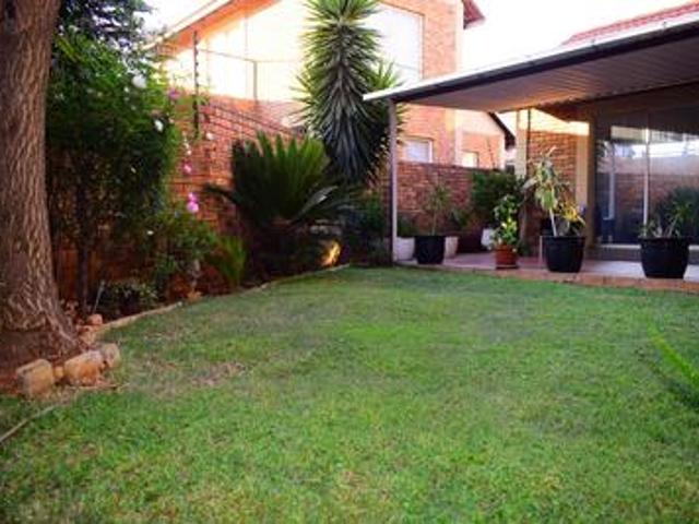 House for sale in Edleen, Ekurhuleni