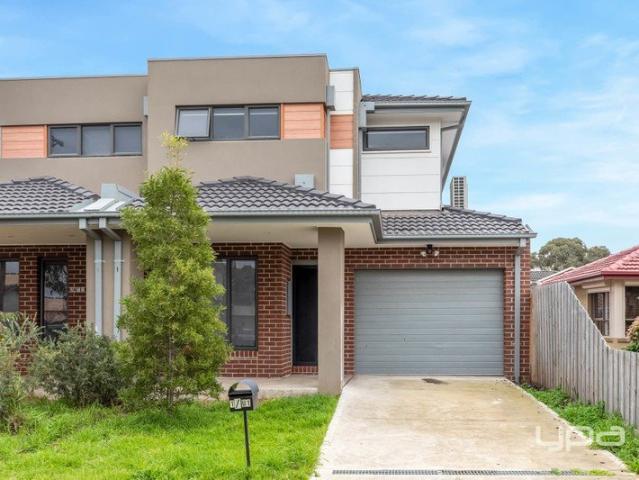 Townhouse for rent in Camerons Creek, Victoria