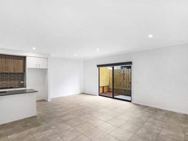 Townhouse for rent in Camerons Creek, Victoria