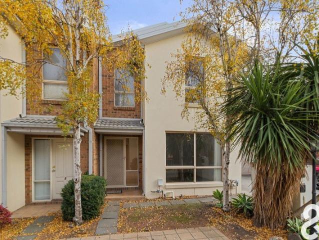 Townhouse for rent in Camerons Creek, Victoria