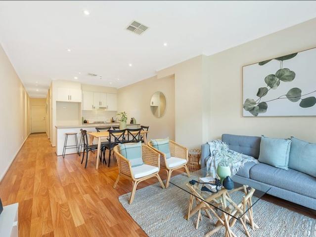 Townhouse for rent in Mawson Lakes, Adelaide