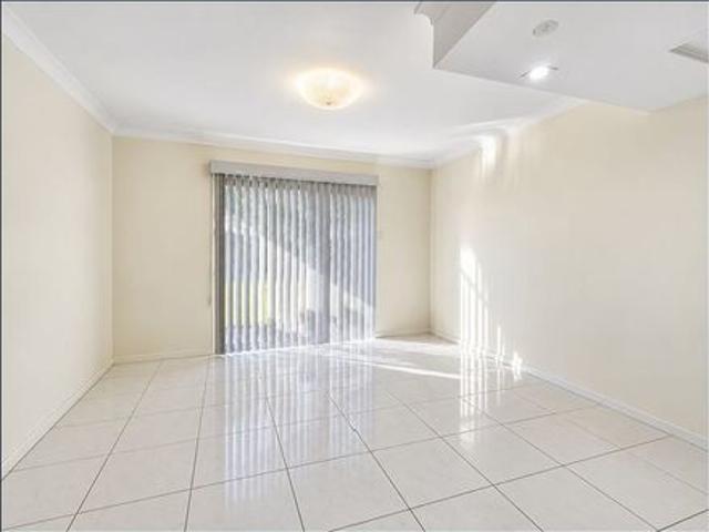 Townhouse for rent in Rockville, Toowoomba