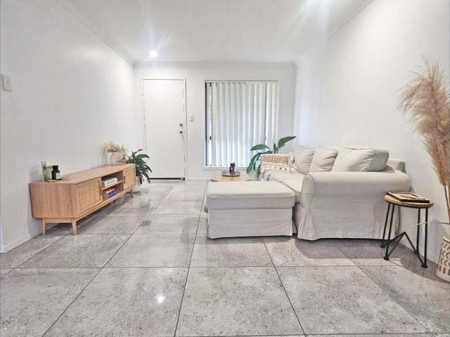Townhouse for rent in Toombul, Queensland