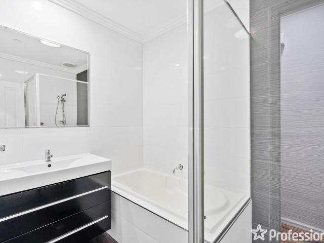 Villa for sale in Stirling, Western Australia