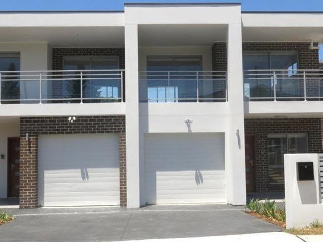Duplex for rent in Sydney, New South Wales