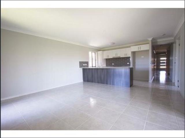 House for rent in Newcastle, Newcastle-Maitland