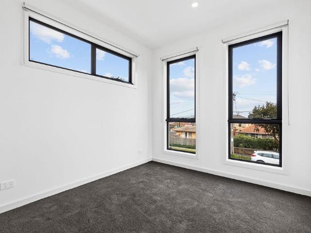 Townhouse for rent in Clayton, Melbourne