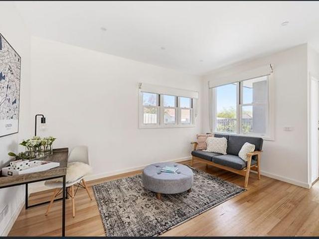 Townhouse for rent in Camerons Creek, Victoria