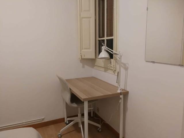 Habitación en alquiler en Sant Martí, Barcelonès