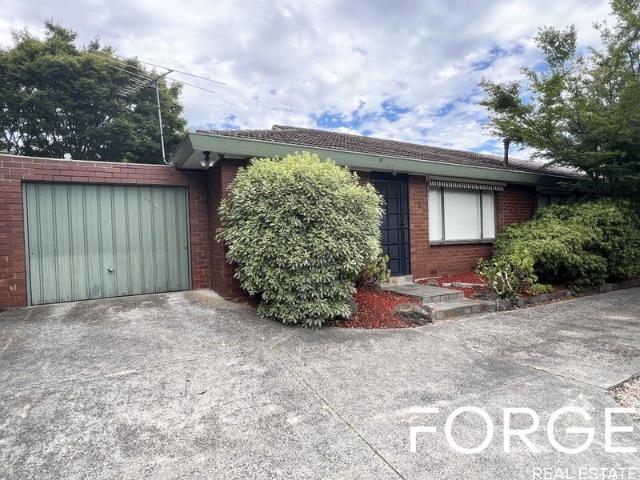 Townhouse for rent in Mount Waverley, Melbourne
