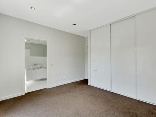 Apartment for rent in Pascoe Vale South, Melbourne