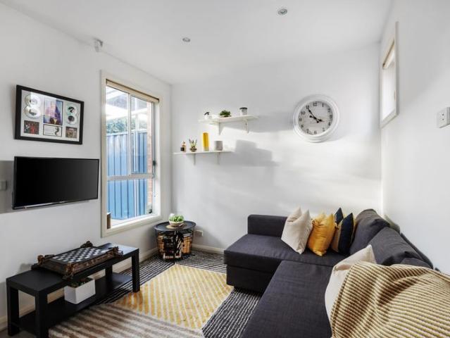 Townhouse for rent in Camerons Creek, Victoria