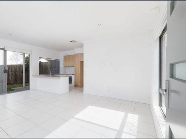 Townhouse for rent in Carina, Greater Brisbane