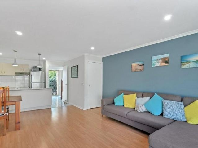 Townhouse for rent in Parkdale, Melbourne