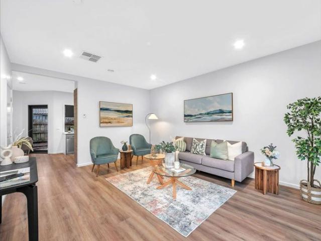 Townhouse for rent in Camerons Creek, Victoria