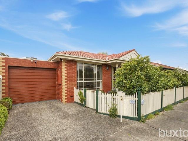 Apartment for rent in Parkdale, Melbourne