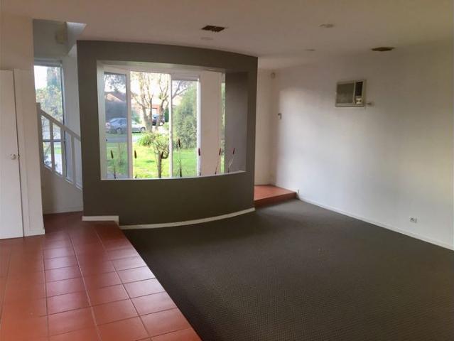 Townhouse for rent in Camerons Creek, Victoria