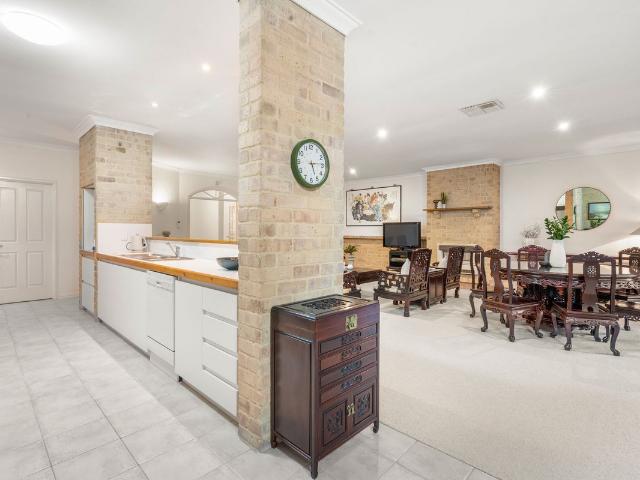 House for sale in Applecross, Western Australia