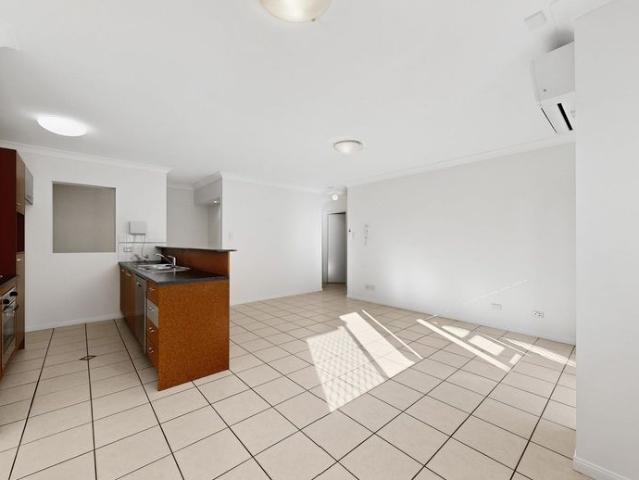 Apartment for rent in Toombul, Queensland