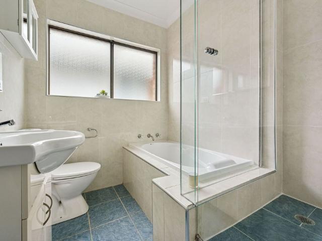 Townhouse for rent in Rose Bay
