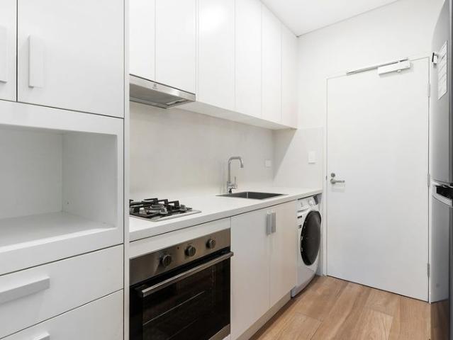 Granny Flat for rent in Sutherland Shire, Sydney