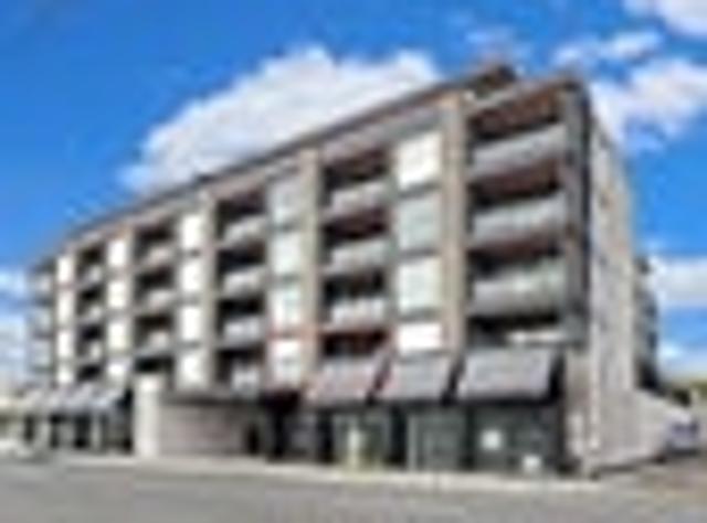 Apartment for sale in Whangaparaoa