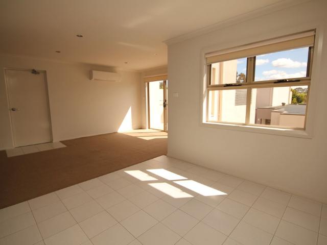 Apartment for rent in Woden, Australian Capital Territory