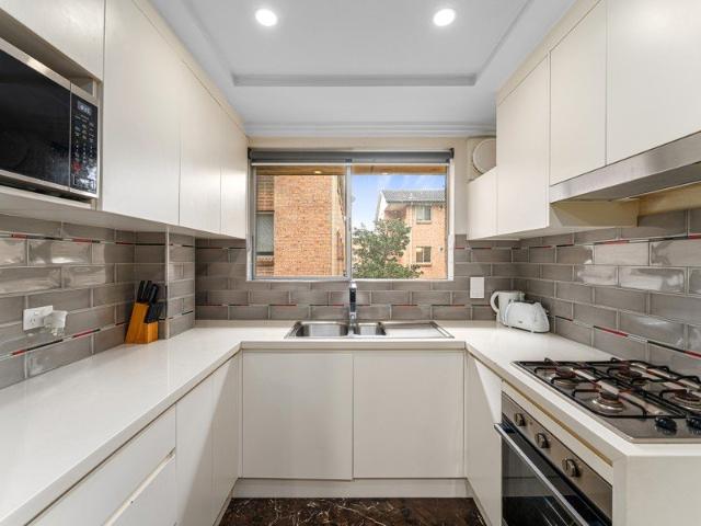 Apartment for sale in Sutherland, New South Wales