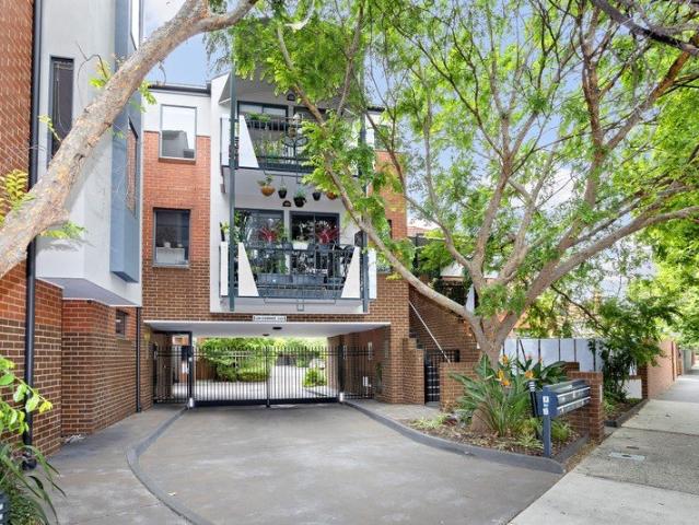 Apartment for sale in Camerons Creek, Victoria